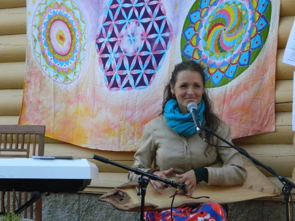 Koklētāja. Muzikālā pļavā