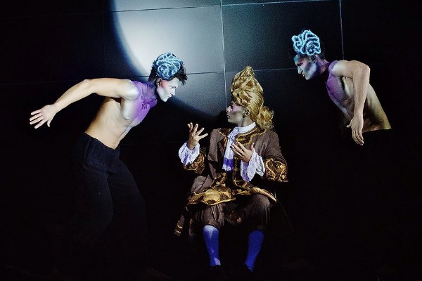 šovs skolas studijas “Create in Riga