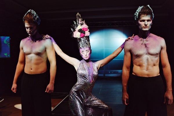 šovs skolas studijas “Create in Riga