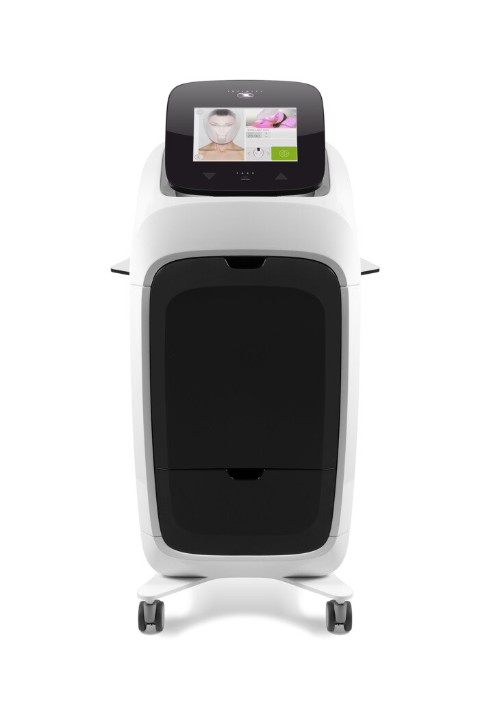 infinityapp01-717x1024